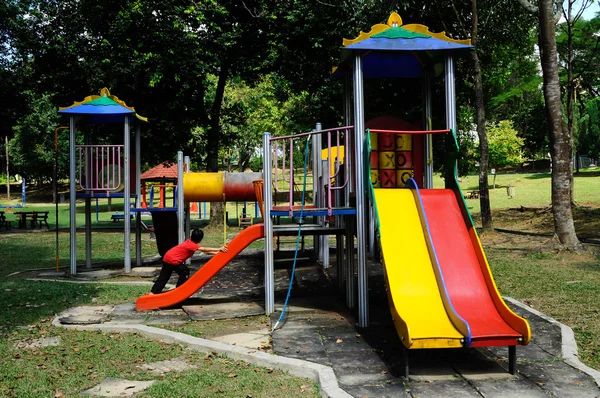 Children Outdoor Playground in Selangor, Malaysia — Stock Photo, Image