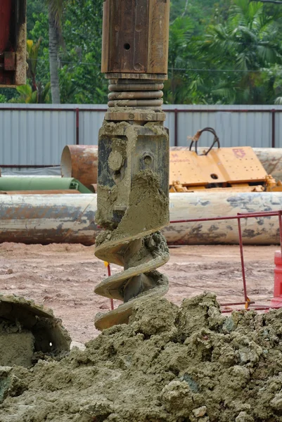 Bore Pile Rig sinfín en el sitio de construcción — Foto de Stock