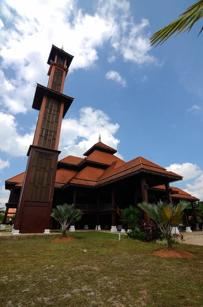 Mosquée Ulul Albab (Masjid Kayu Seberang Jertih) à Terengganu — Photo