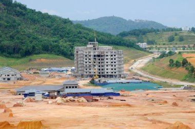 İnşaat alanında devam eden Malezya