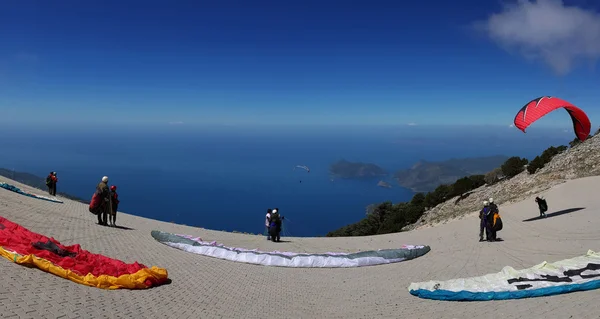 Kalkış paraşütler Mount Babadağ Türkiye'de Tarih