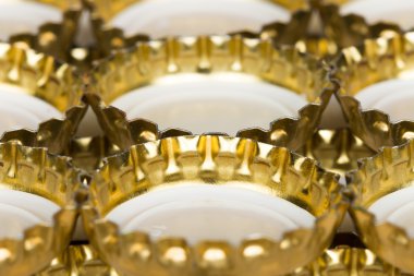 Şişe kapakları kapat