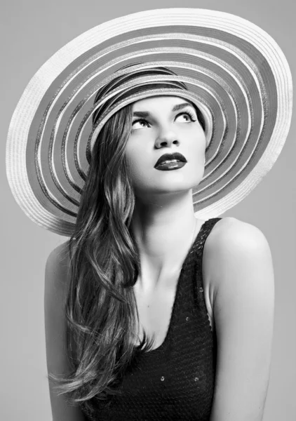 Chica en el sombrero . — Foto de Stock