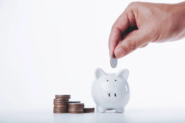 Piggy Bank Sparen Met Geld Stack Munt Witte Achtergrond — Stockfoto
