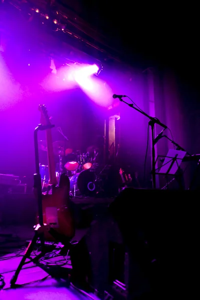 Konser için sahne hazır.