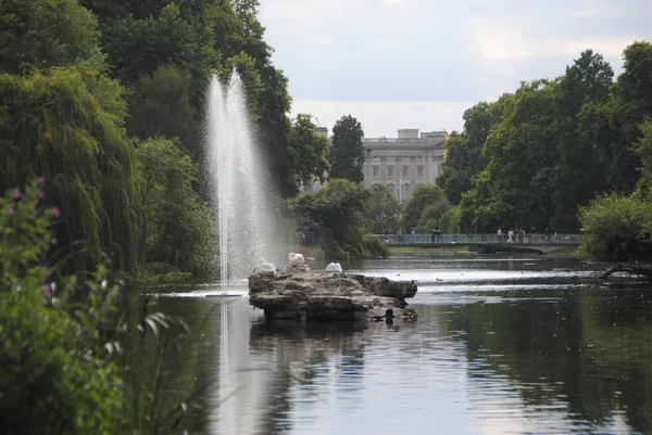 St James park lake