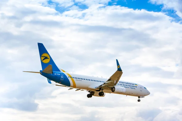 Boryspil Ukraine July 2019 Airplane Boeing 737 800 Psw Ukraine — Foto de Stock