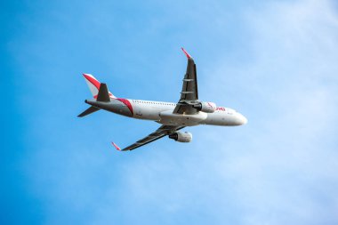 Boryspil, Ukrayna - 11 Şubat 2020: Air Arabia Airlines 'ın Airbus A320 sayılı uçağı Boryspil Uluslararası Havaalanından kalkıyor.