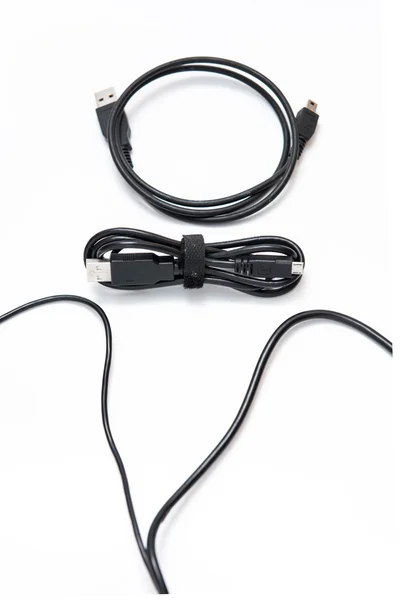 Männliche Figur aus USB-Kabeln — Stockfoto