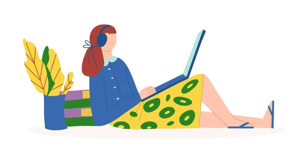 女性がノートパソコンで家に座っている 学習や自宅からオンラインで作業 コンピュータゲームをしている インターネット上でのコミュニケーション ベクトル平図 — ストックベクタ