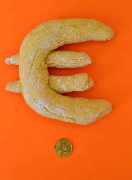 Bread Shape Euro Symbol Orange Background Ten Cent Euro Coin — Stock Photo, Image