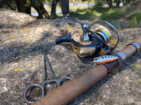 Tema de pesca de caña giratoria —  Fotos de Stock