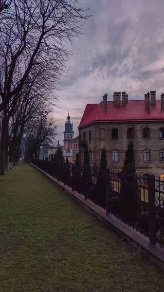 Noel Tatillerinde Lviv Eski Şehir Mimarisi Eski Şehir Mimarisi Noel — Stok fotoğraf