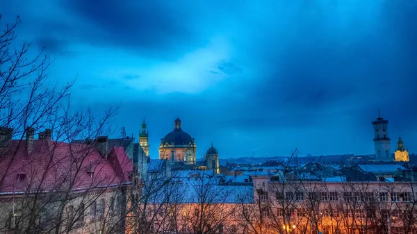 Notte Lviv Architettura Della Città Vecchia Durante Vacanze Natale Architettura — Foto Stock