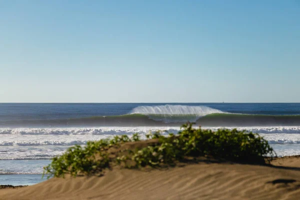 Big Waves Breaks nel nord della California vicino a San Francisco — Foto Stock