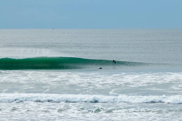 Big Waves przerwy w północnej Kalifornii w pobliżu San Francisco — Zdjęcie stockowe