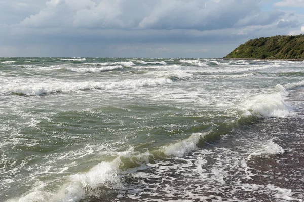 Daha önce Hiddensee ada dalgalar