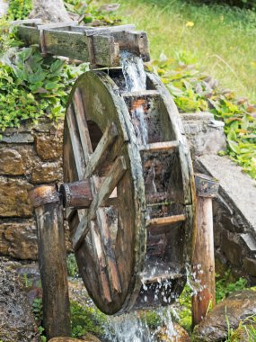 Watermill akış tarafından