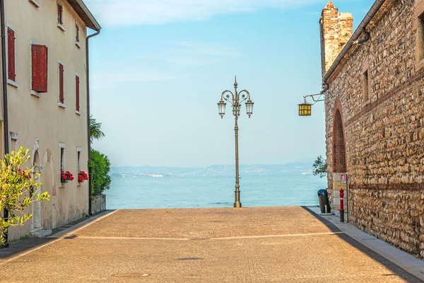 Street Scene of a Mediterranean town — Stock Photo, Image