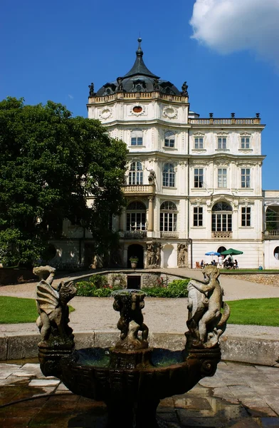 Çek Cumhuriyeti, kale Ploskovice