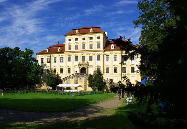 Çek Cumhuriyeti, kale Cerveny Hradek