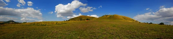 Blick auf das tschechische Zentralgebirge — Stockfoto