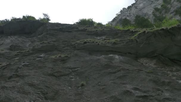 Cañón alto con adornos — Vídeos de Stock