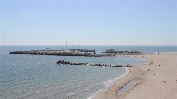 Praia e Baía Panorama — Vídeo de Stock