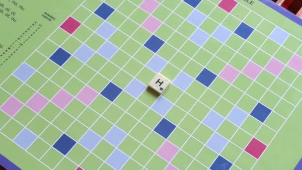 Olá Scrabble Game Mensagem — Vídeo de Stock