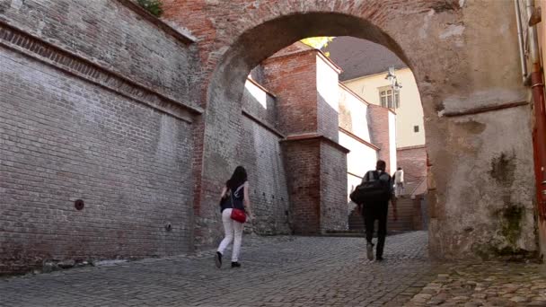 旧的中世纪楼梯通道 — 图库视频影像