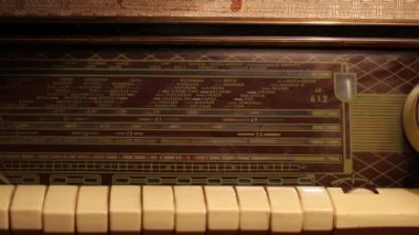 Radyo istasyonları için arama
