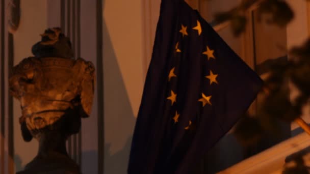 Bandera nocturna de la UE — Vídeos de Stock