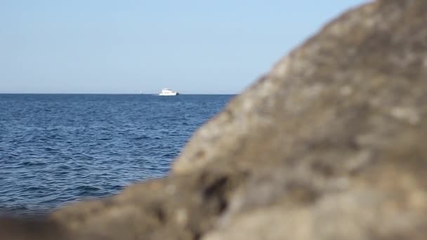 White Boat at Horizon — Stok video