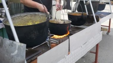 Pot yemek hazırlama