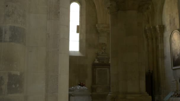 Chaire d'église gothique 