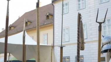Ortaçağ Yaba, Spears, Maces