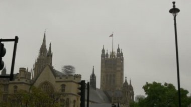 Westminster Sarayı Büyük Britanya bayrağı