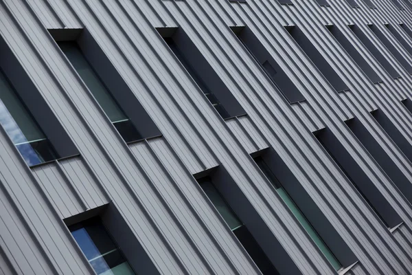 Ventanas en una fachada — Foto de Stock