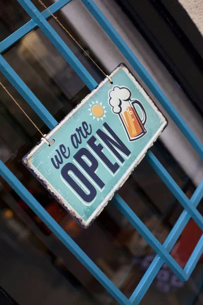 Open Sign Gate Pub — Stock Photo, Image