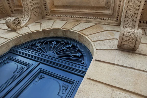 Fachada Clásica Una Elegante Mansión Francesa Ciudad Burdeos —  Fotos de Stock