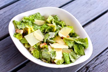 Marullar parmesanlı ve tostlu.