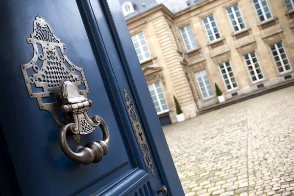 Mansion w Bordeaux, Francja — Zdjęcie stockowe