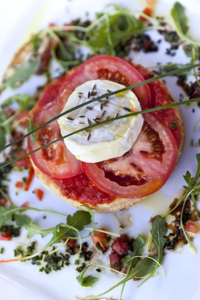 Toast met tomaten — Stockfoto