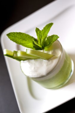 mousse di cetrioloSalatalık Mus