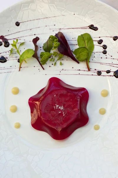 Foie gras and beetroot jelly — Stock Photo, Image