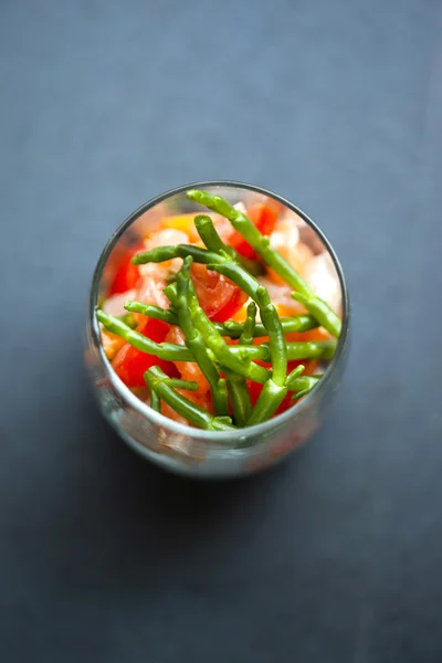 Ensalada de salmón —  Fotos de Stock