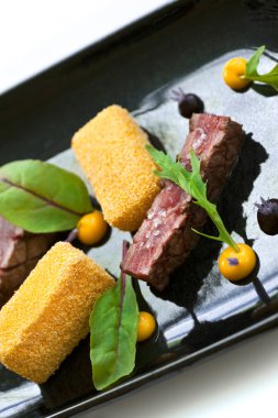 sığır eti ve polenta