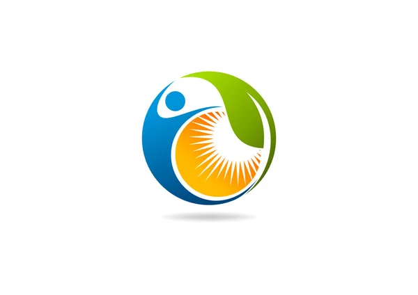 Fitness logosu, doğal yaprak insan güneş simgesi — Stok Vektör