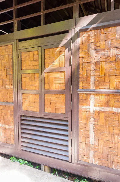 Lattice bamboo wall — Stock Photo, Image
