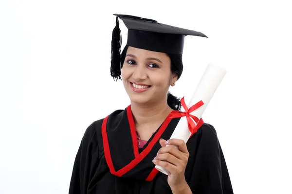Feliz joven estudiante sosteniendo diploma —  Fotos de Stock